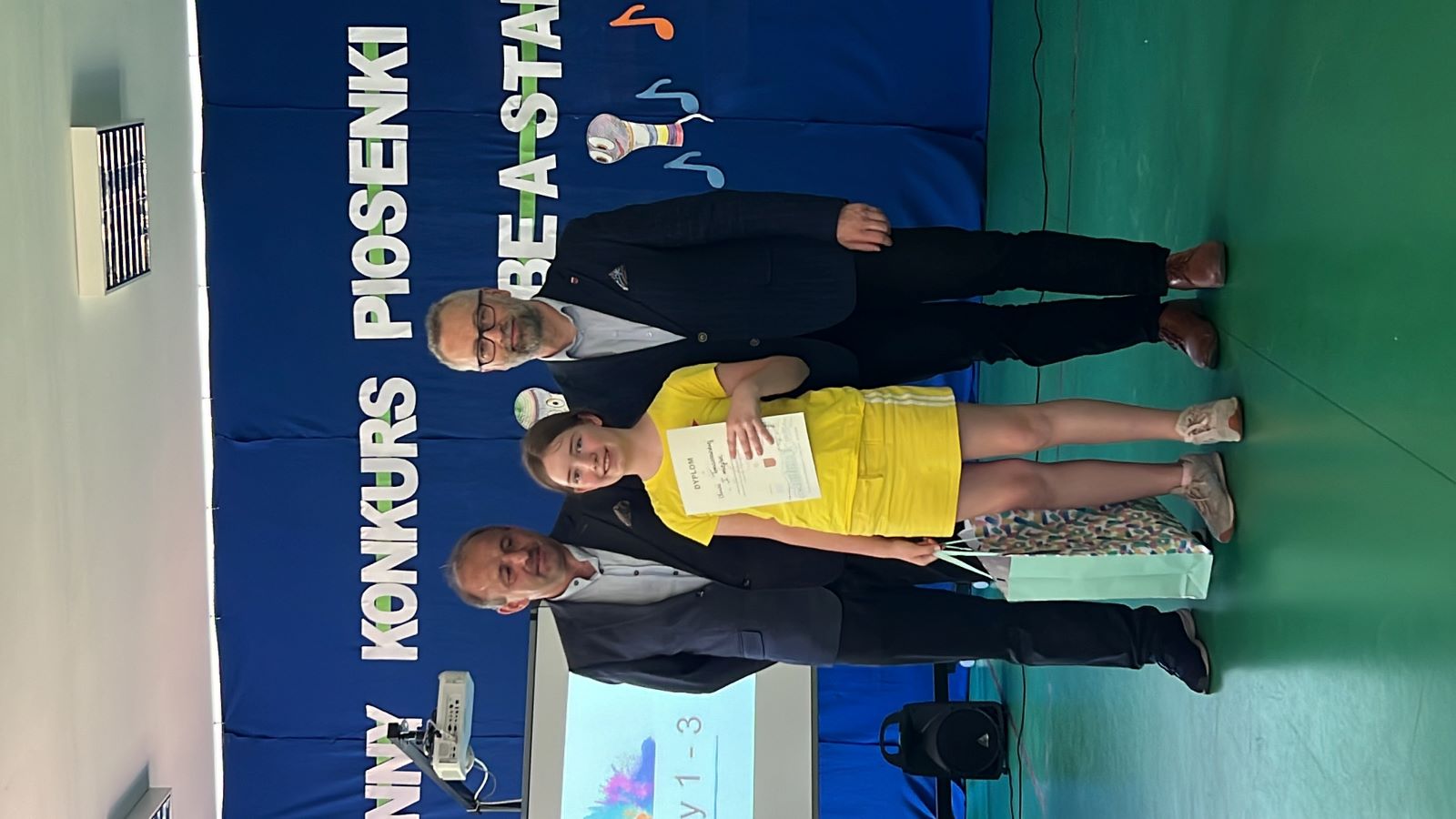 Oliwia Tomaszewska I Miejsce  Kategoria Klasy 1-3