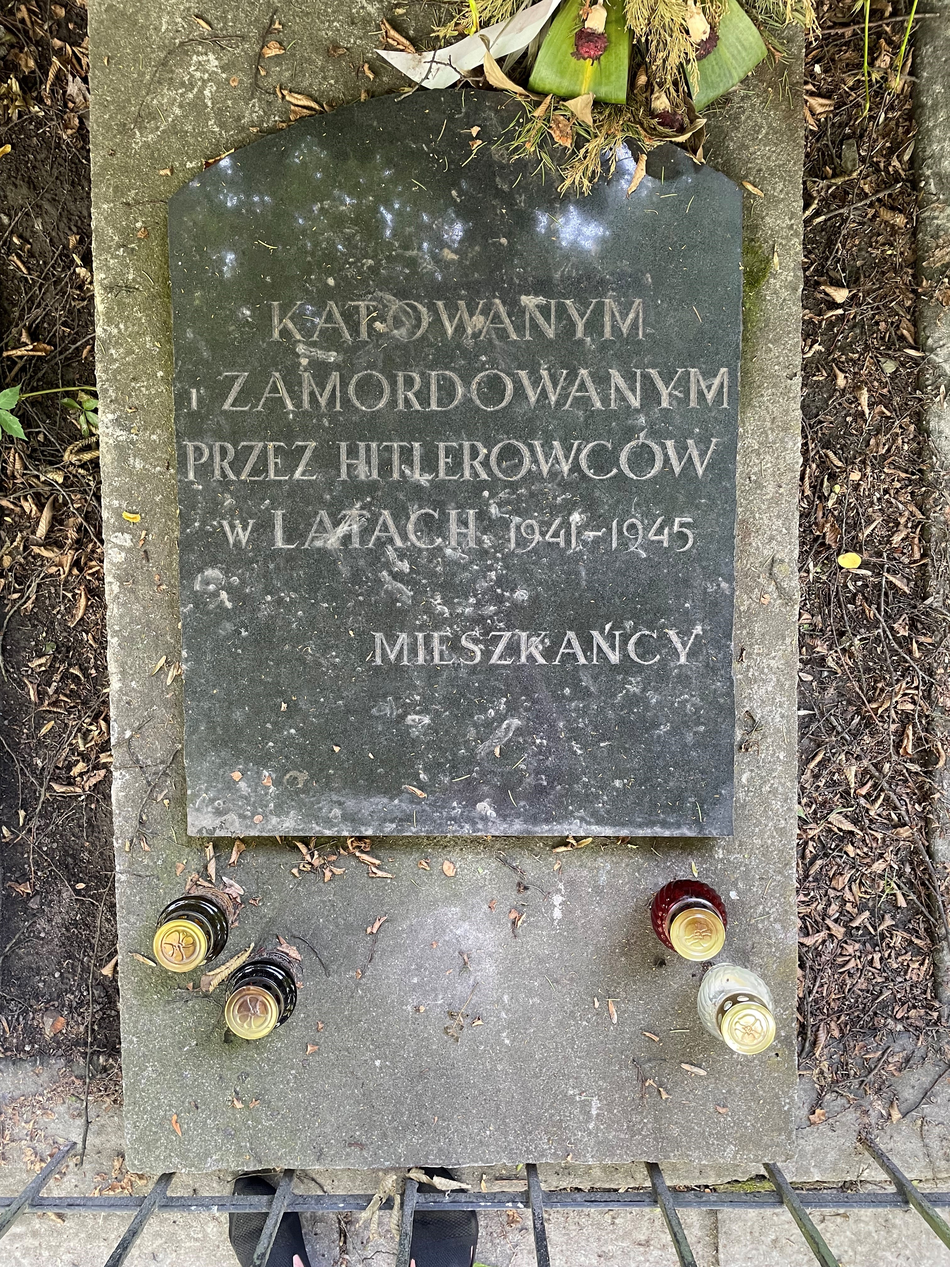 Miejsce Pamięci - tablica