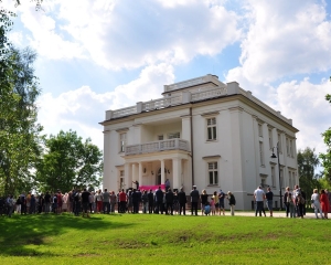 Pałac w Brwinowie