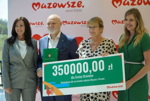 Rozbudowa drogi biegnącej wzdłuż granicy sołectw Krosna i Moszna zostanie zrealizowana jeszcze w ty…